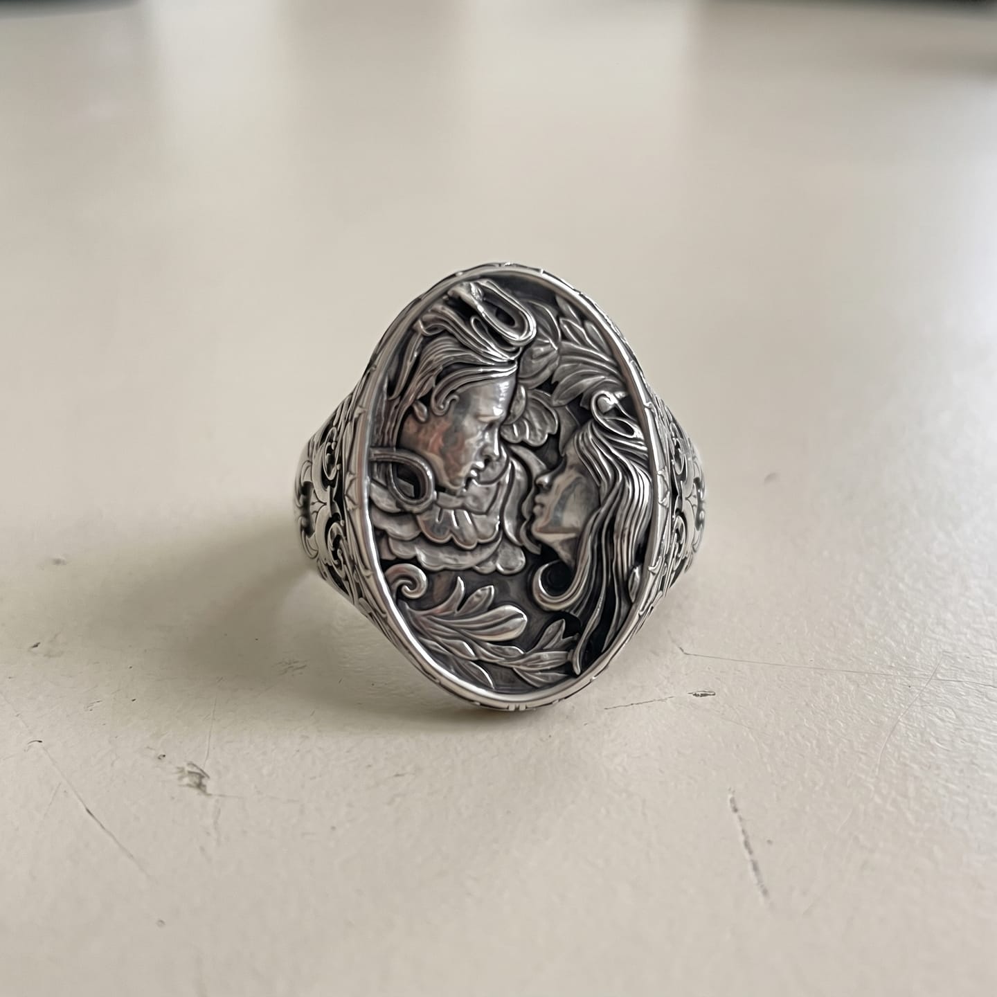 Customer photo review of Facing Lovers Ring