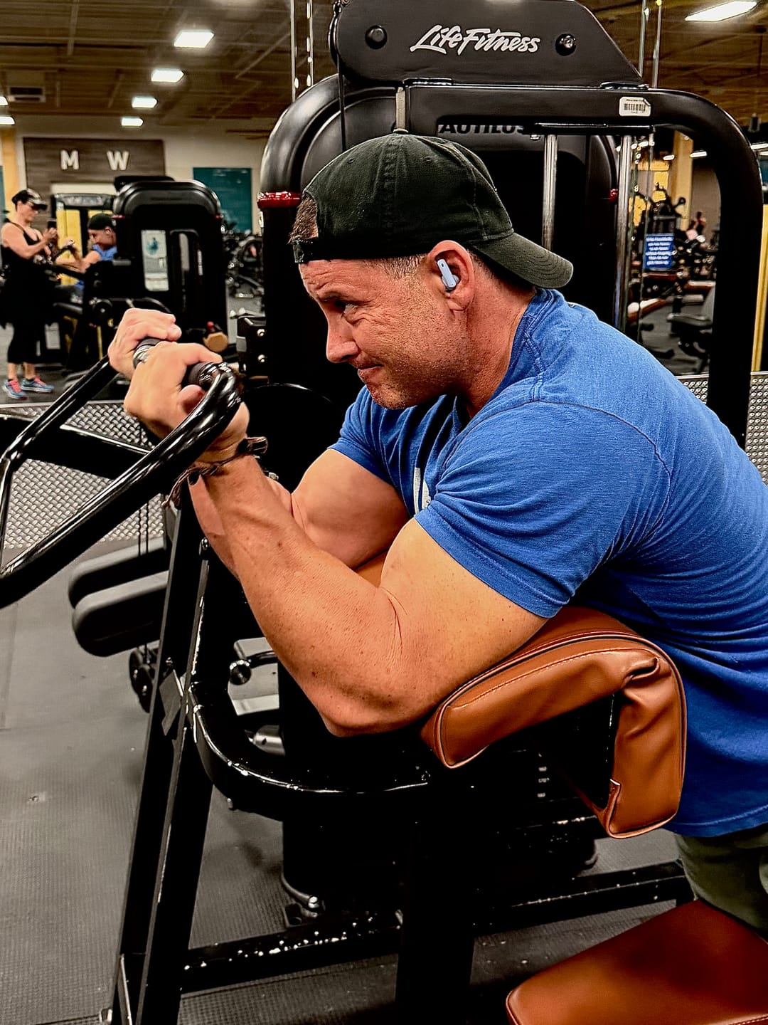 Customer photo review of 🎁 Add 2 Inches to Your Arms: The 1,000-Rep Gauntlet Workout Program (100% off)