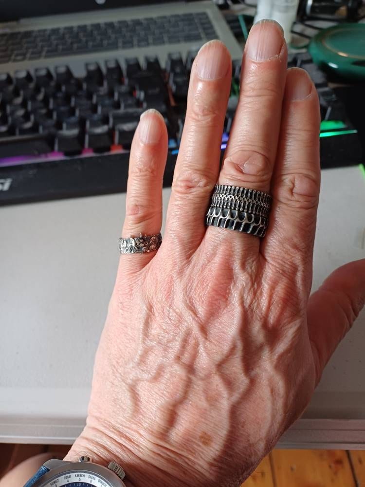 Customer photo review of Wave Pattern Ring