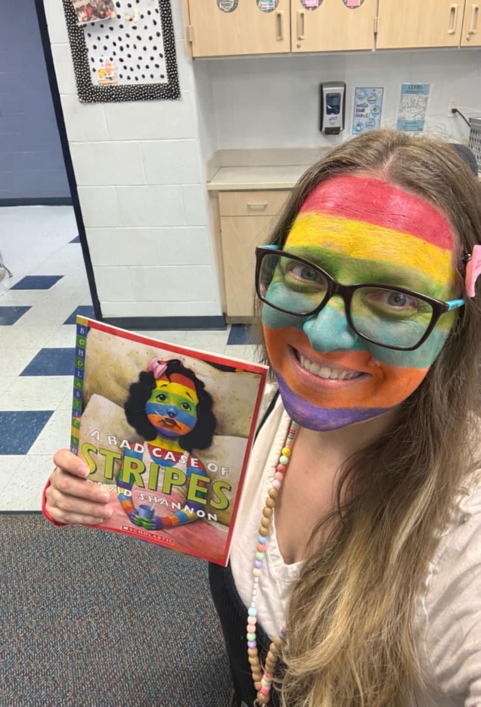 Customer photo review of Blue Squid Twist-Up Face & Body Paint Crayons