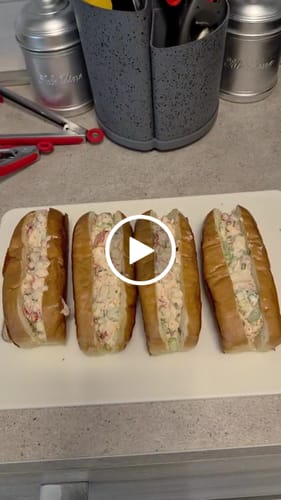 Customer video review of New England Hot Dog Bun e Lobster Roll • 400gr