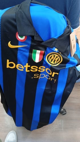 Customer photo review of Maglia Inter Home 26/27 Scudetto + Coccarda
