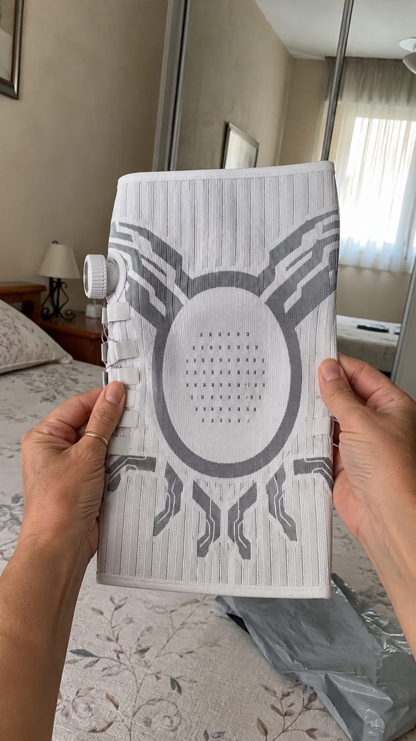 Customer photo review of Alveley - Knee Brace with Side Adjustment Dial