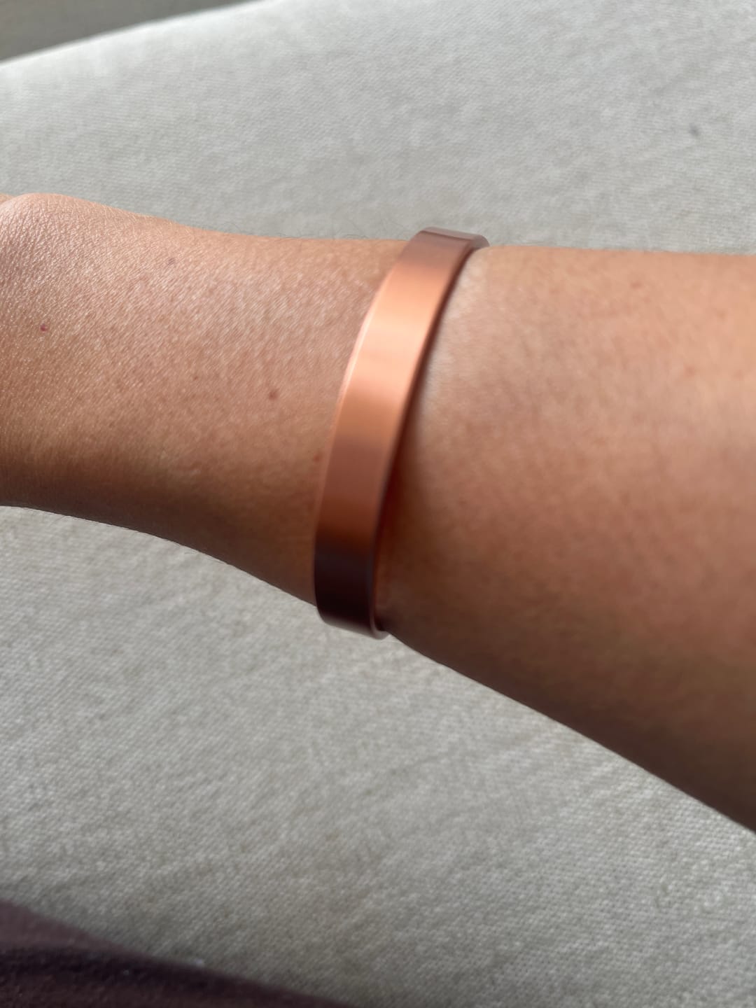 Customer photo review of Pulsera de cobre puro artesanal