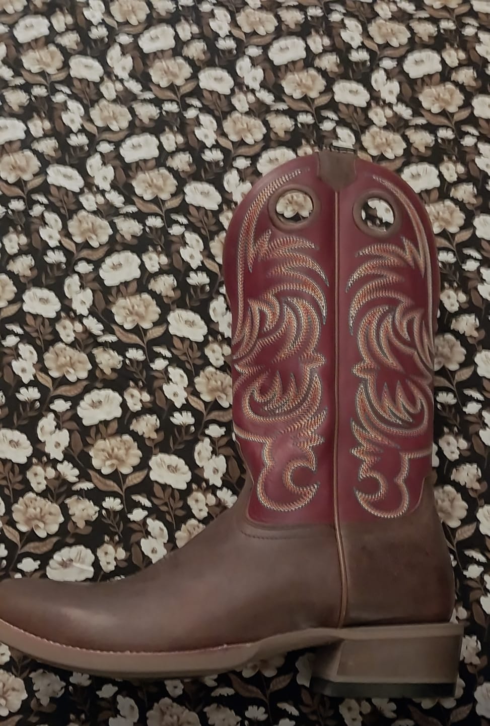 Customer photo review of Hyer Mens Brown Burrton Western Boot HM12045