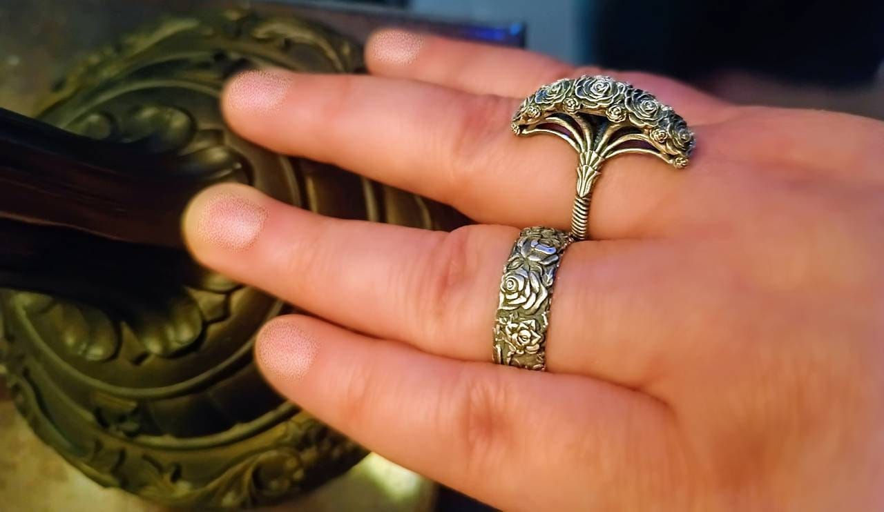 Customer photo review of Gothic Rose Ring