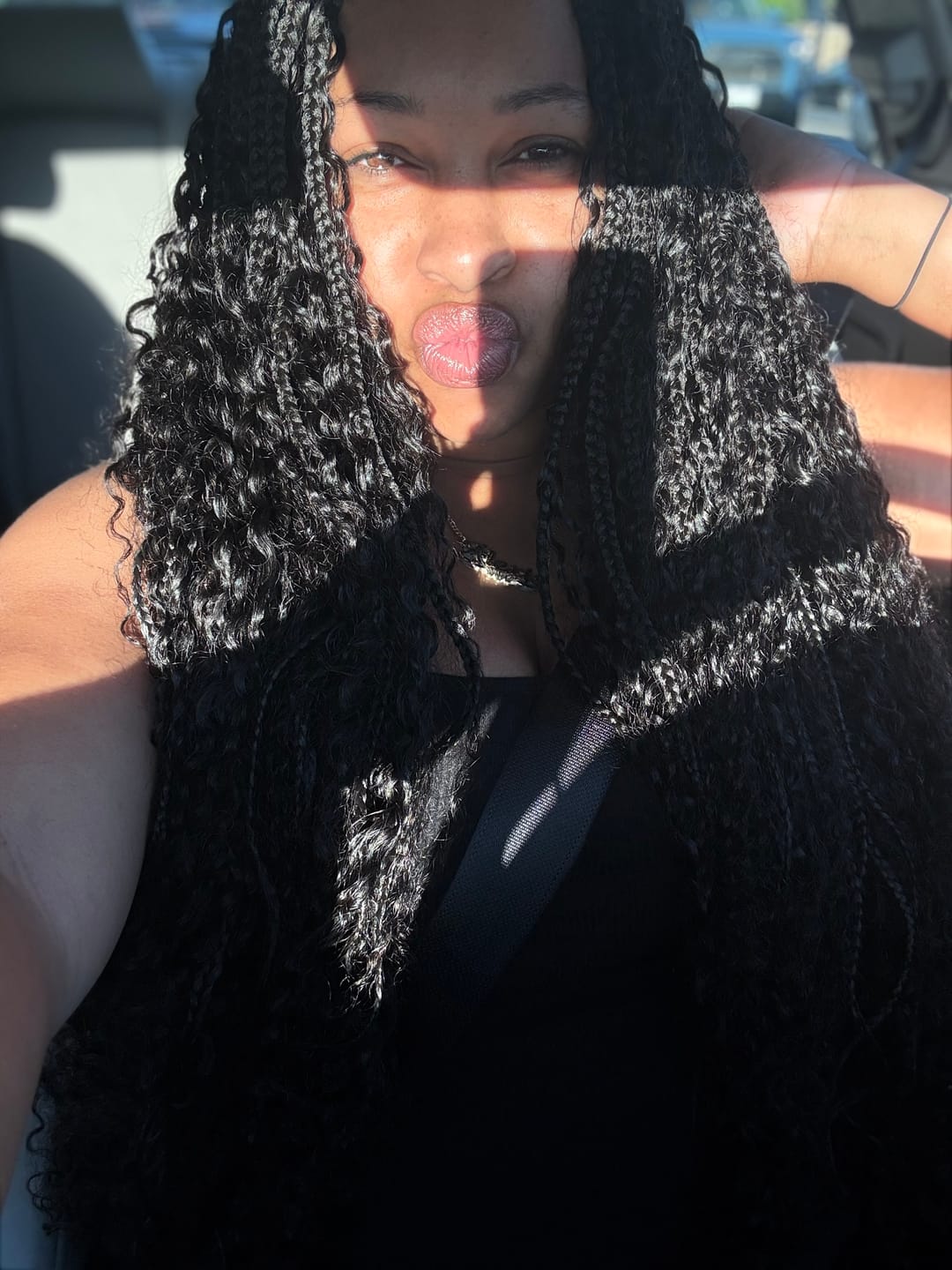 Customer photo review of Ywigs Burmese Water Curly Human Crochet Hair