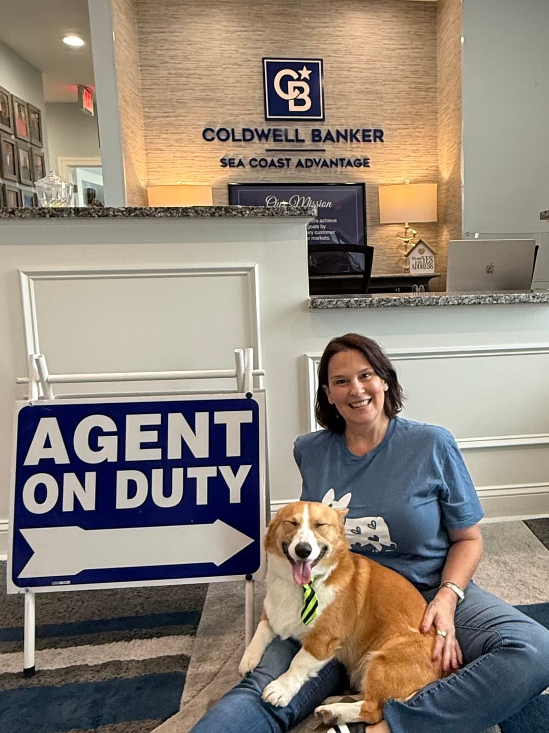 Customer photo review of Corgi Hearts Shirt