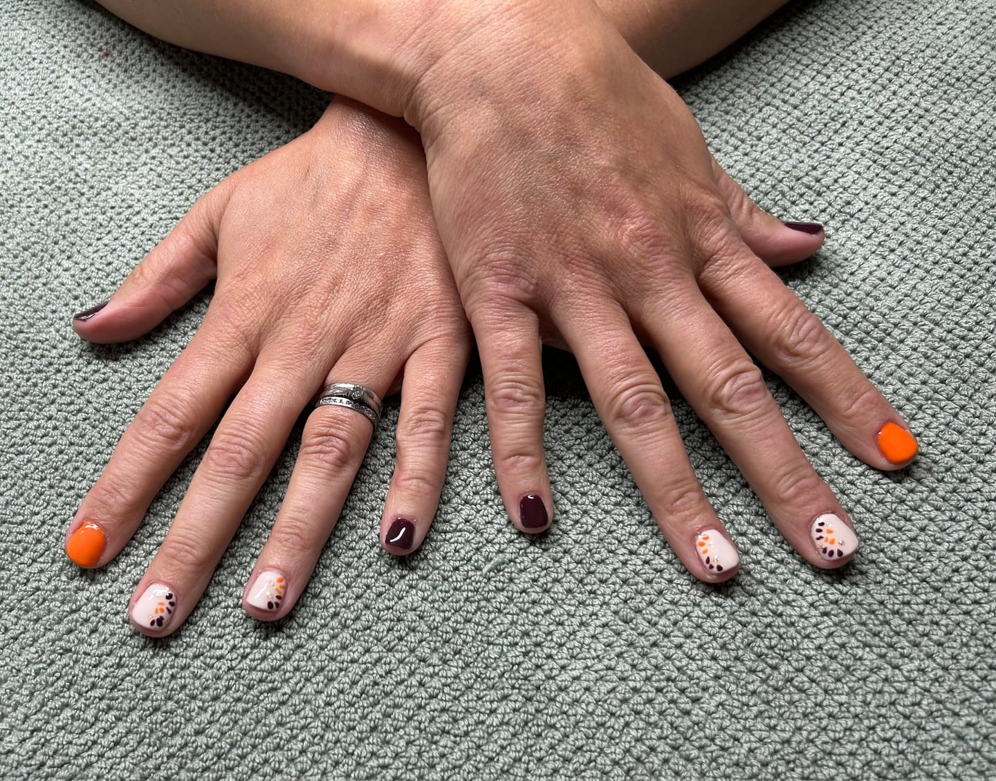 Customer photo review of Semilac 583 Second Skin Nude UV Gel Polish