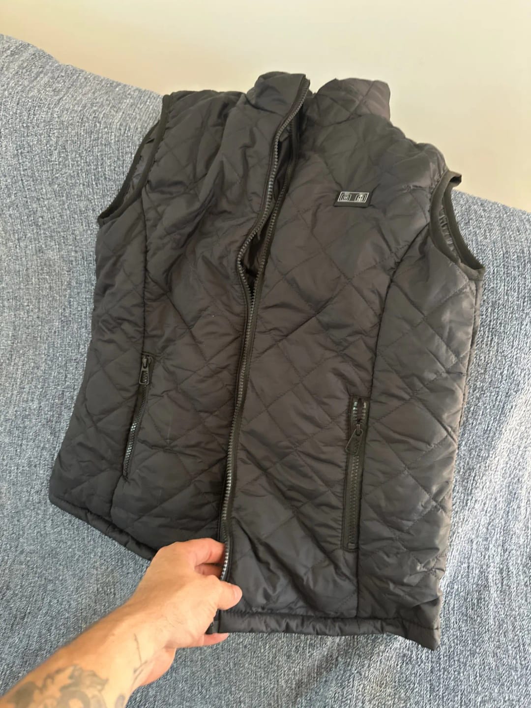 Customer photo review of Heizweste für Damen mit 21 Heizzonen