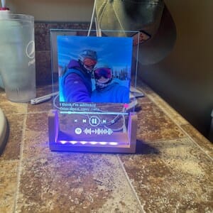 Customer photo review of Spotify Song Plaque