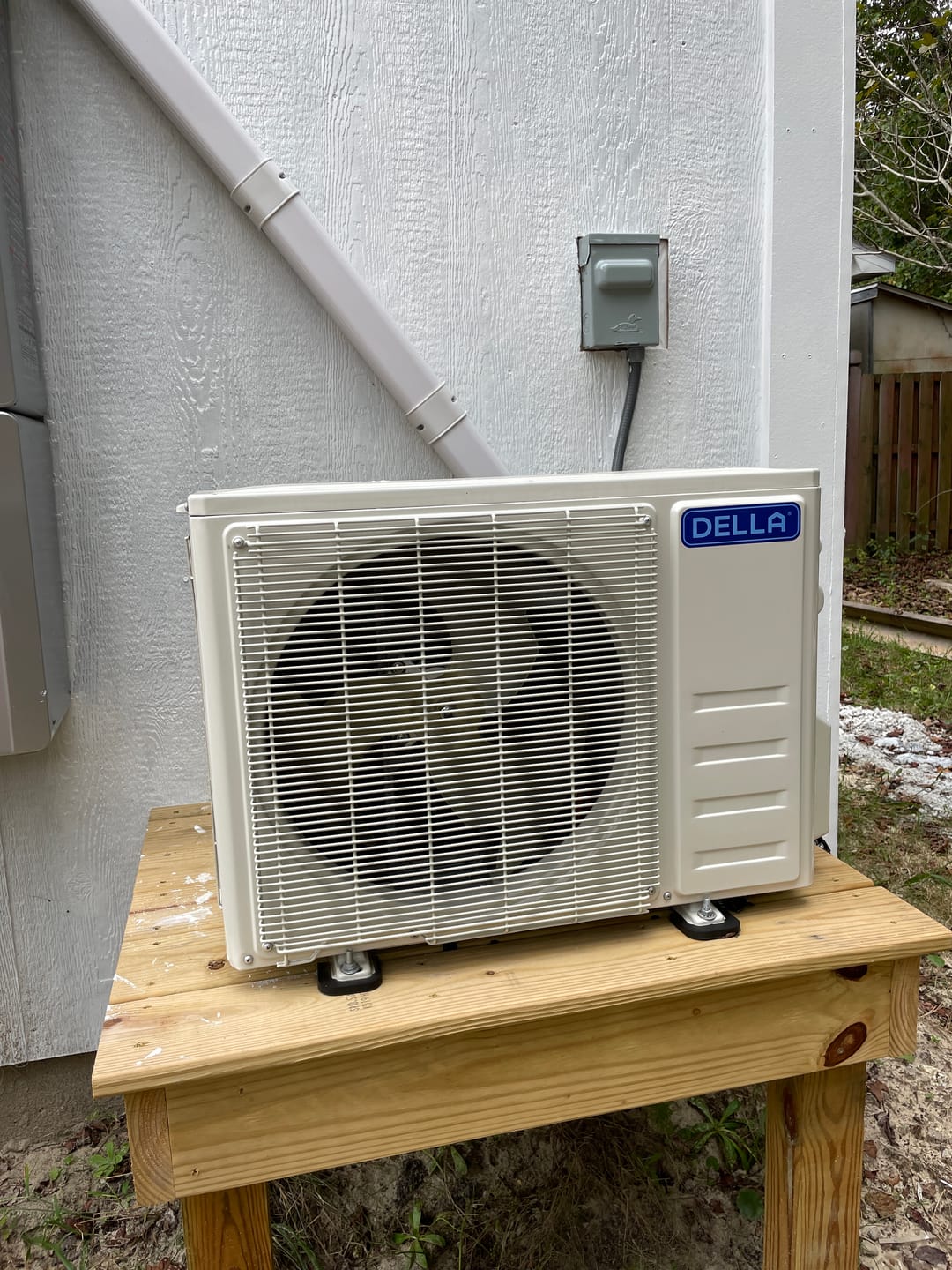 Customer photo review of DELLA Optima Series 9000 BTU 24 SEER2 Ultra Heat Mini Split AC - Up to 400 Sq.Ft.