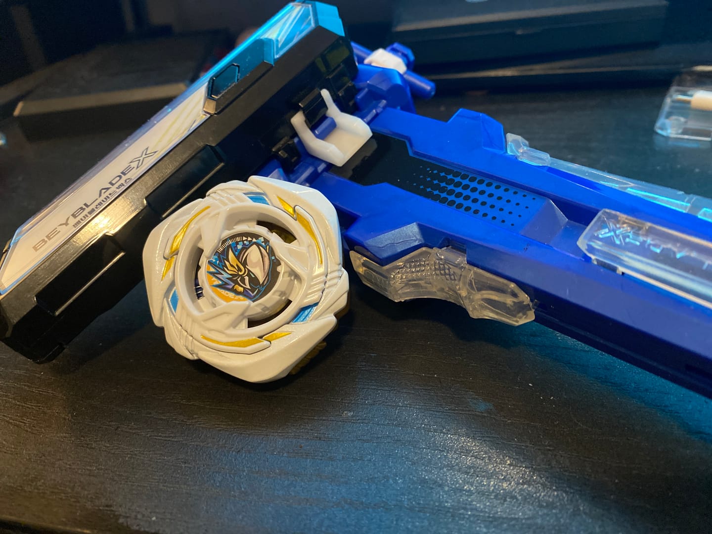 Customer photo review of Takara Tomy Beyblade X UX-20 Starter Glory Valkyrie LF