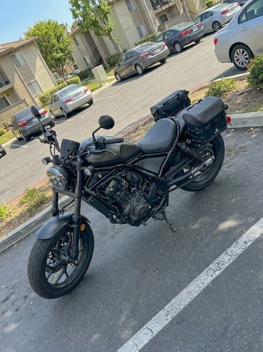 Customer photo review of 20L - Incognito Quick-Mount Small Honda Rebel 1100 Saddlebags