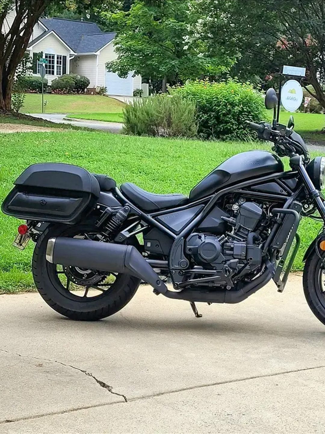 Customer photo review of 28L - Pantheon Medium Quick Mount Honda Rebel 1100 Motorcycle Saddlebags