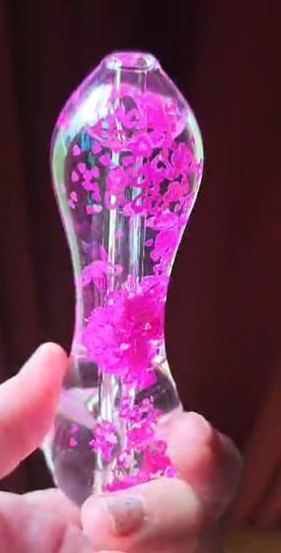 Customer photo review of FREEZABLE HEART GLITTER PIPE
