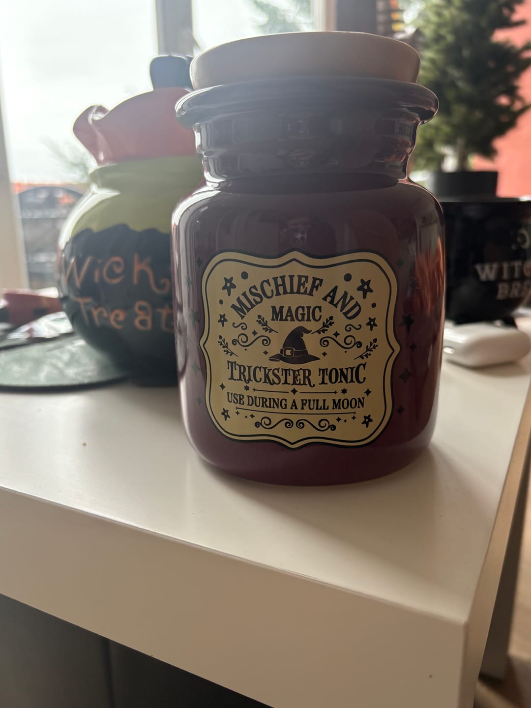 Customer photo review of Violette Duftlampe in Zaubertrankflaschen-Optik – Schabernack und Magie