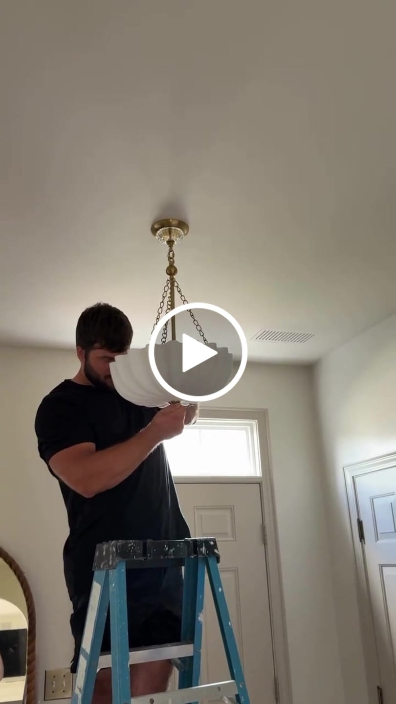 Customer video review of Modern 3-Light Milky White Daisy Glass Chandelier