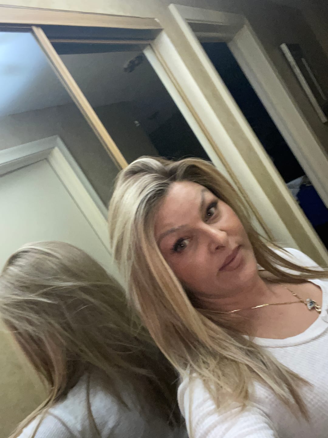 Customer photo review of RISK TAKER - Wheat Honey Blonde
