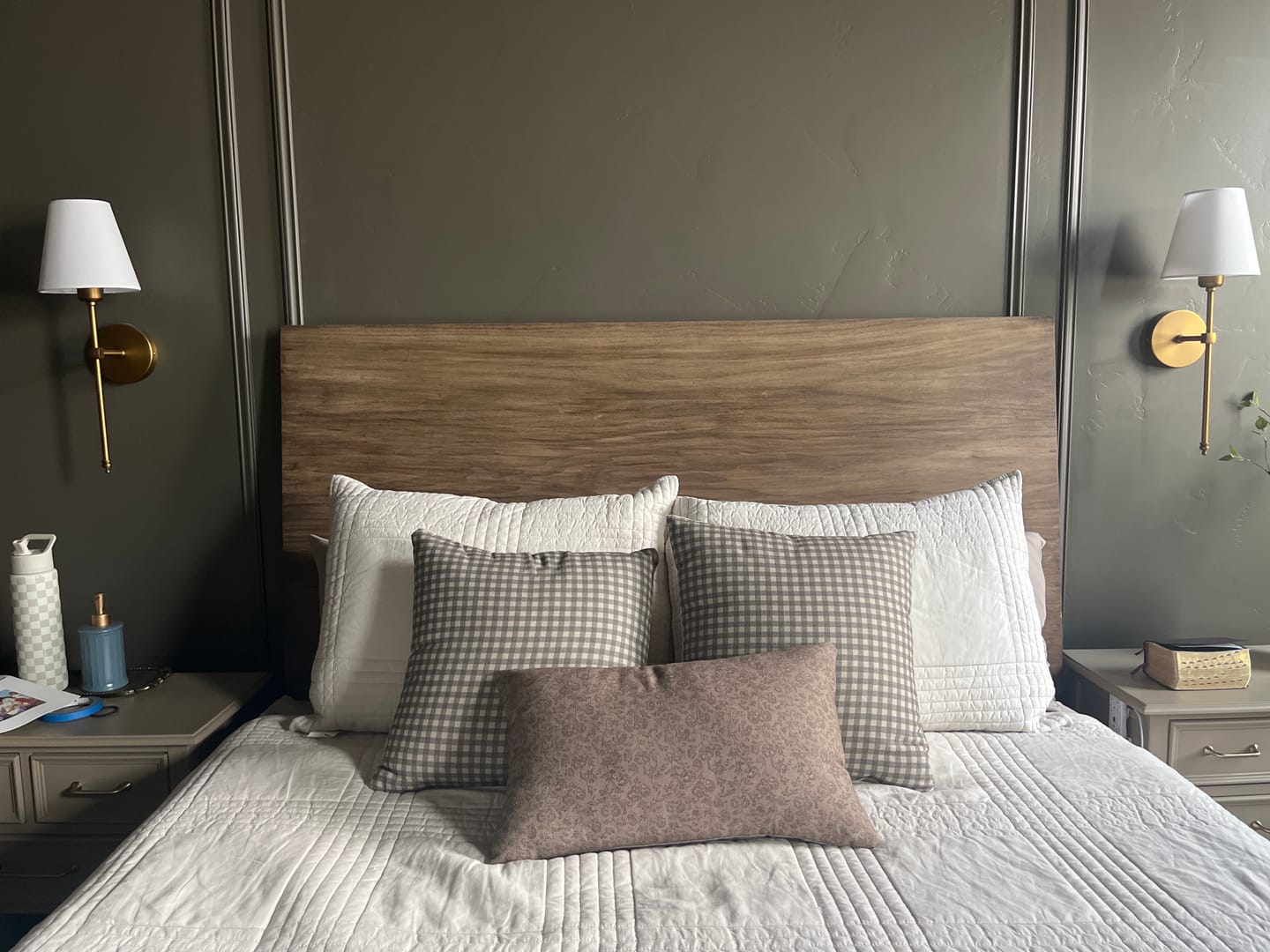 Customer photo review of Leighton in Mauve - 18" | 22" | 26" | 12x20" | 12x40"
