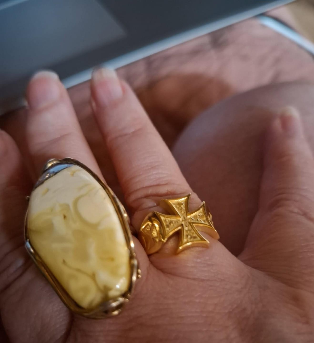 Customer photo review of Maltese Cross Skull Ring