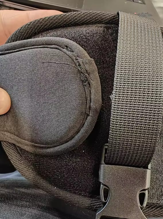 Customer photo review of Schmerzfrei schlafen im Sitzen – 3-in-1 Reiseset