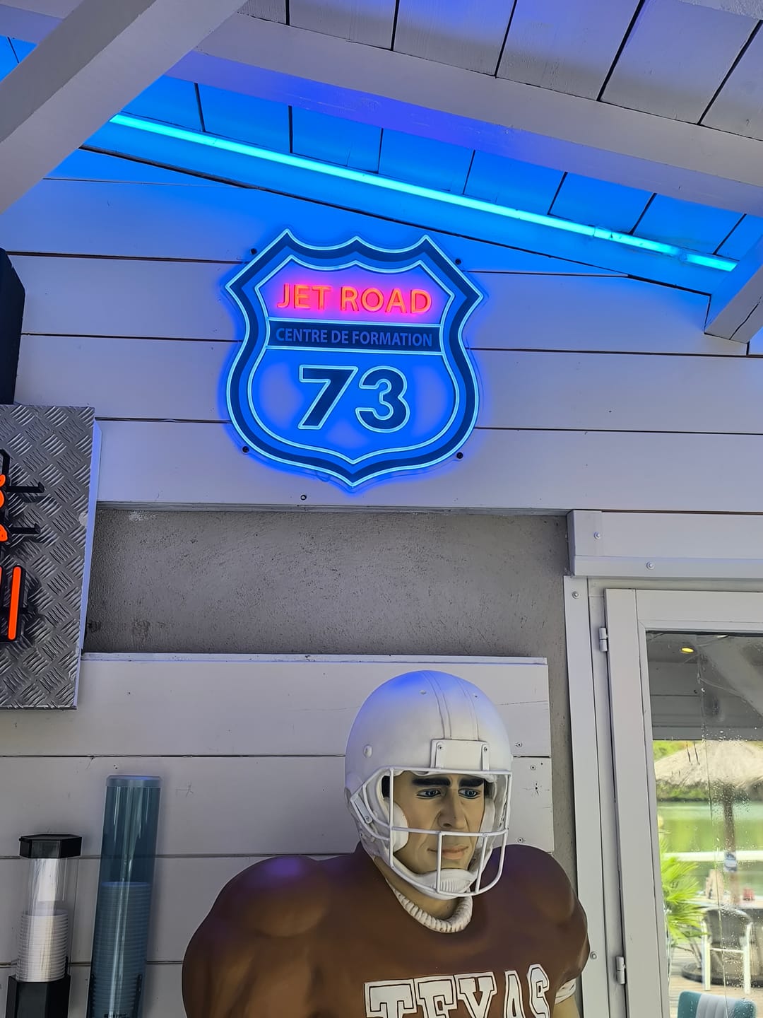 Customer photo review of Jet road | Enseigne LED Néon
