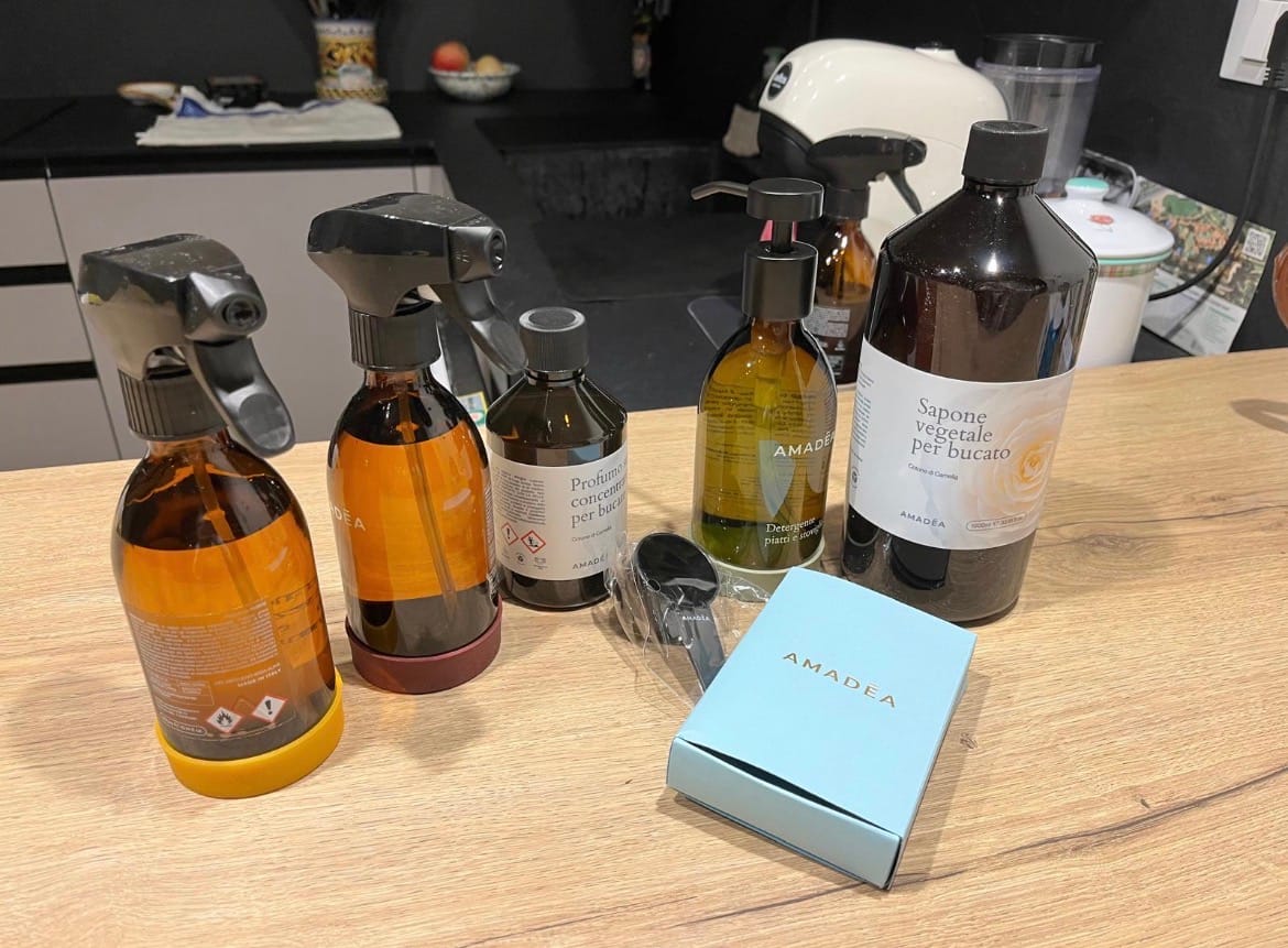 Customer photo review of Profumo "Ambre" - Igienizzante tessuti e ambienti 300ml