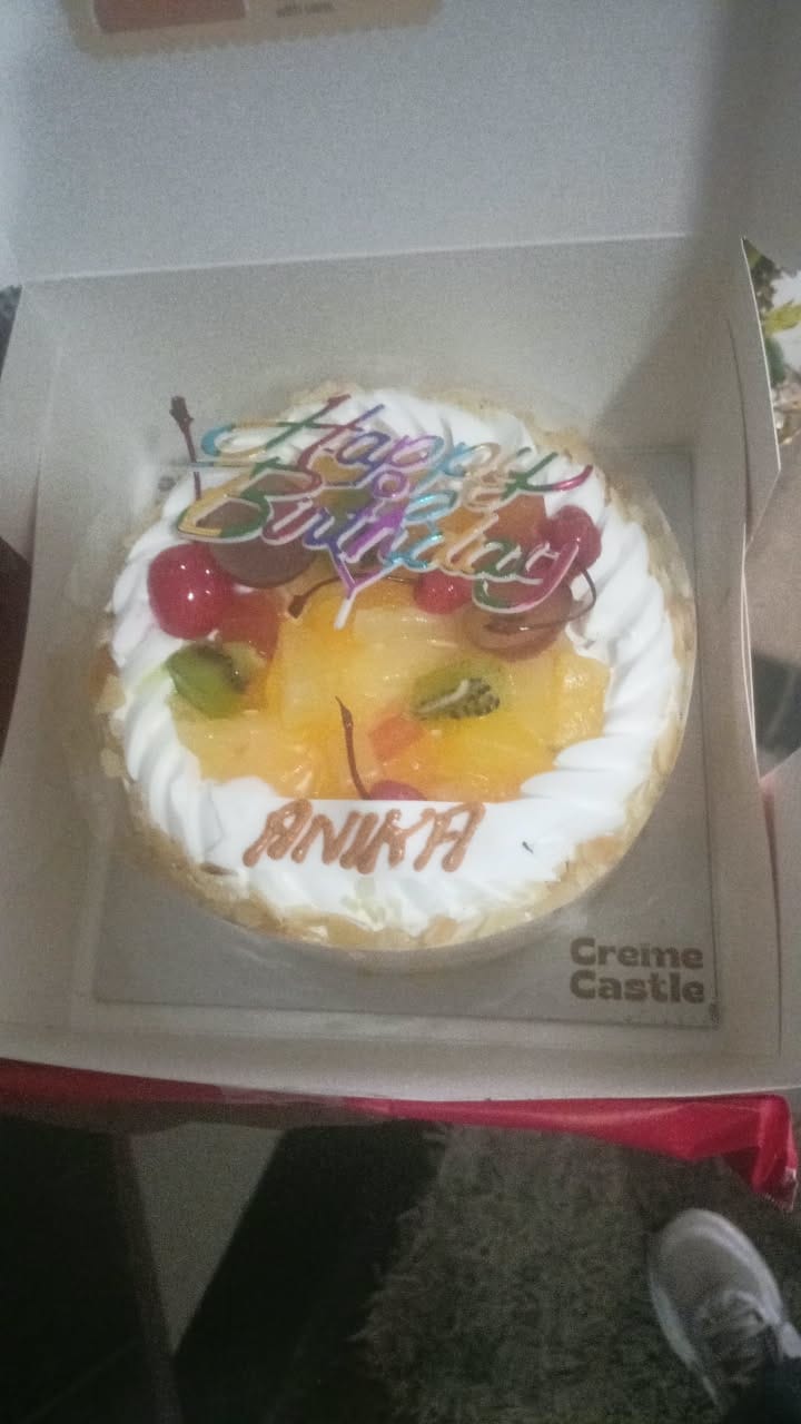 Customer photo review of Fresh Fruit Cake