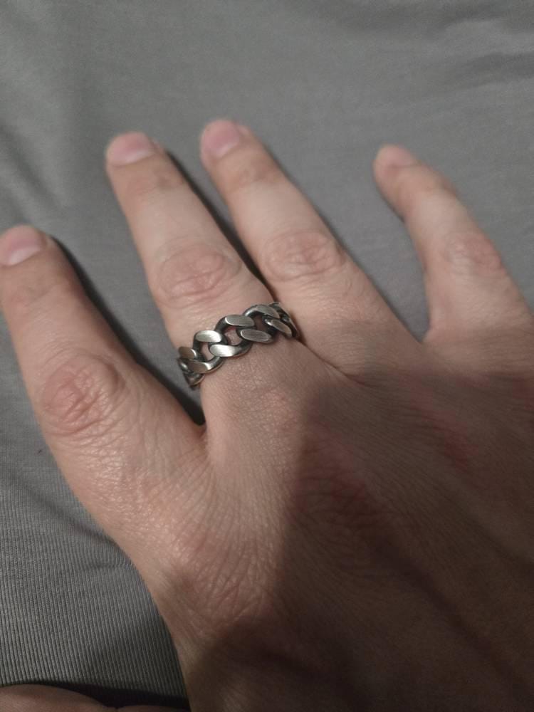 Customer photo review of Flat Cuban Chain Ring