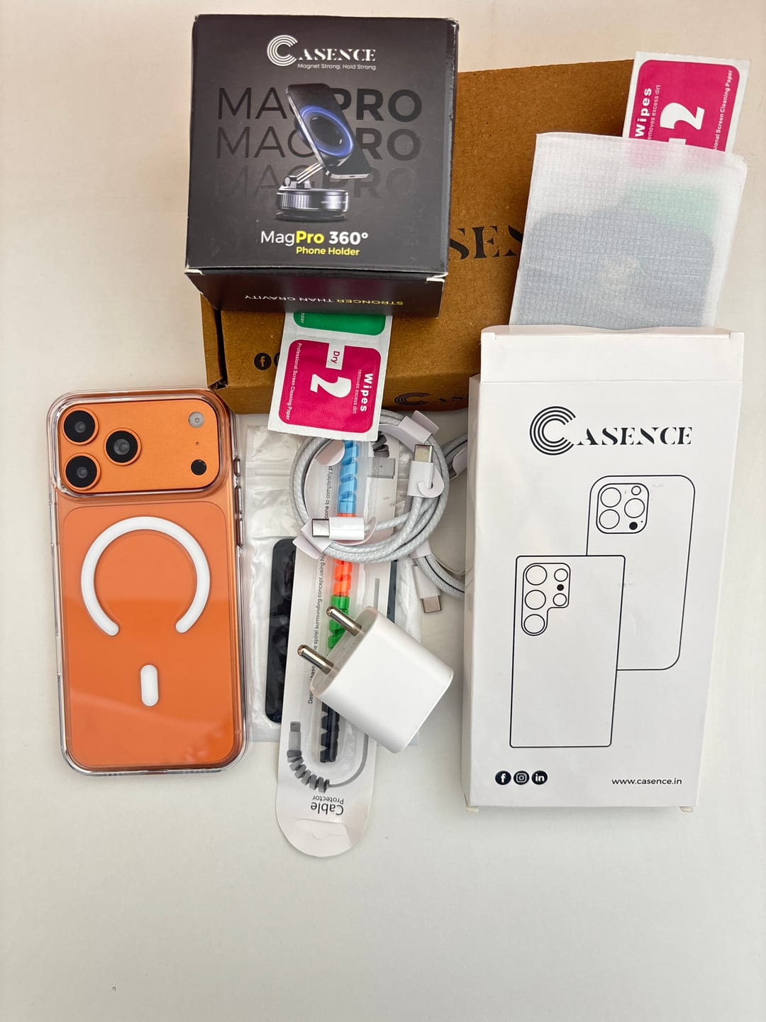 Customer photo review of 360° MagPro Magnetic Phone Holder by Casence
