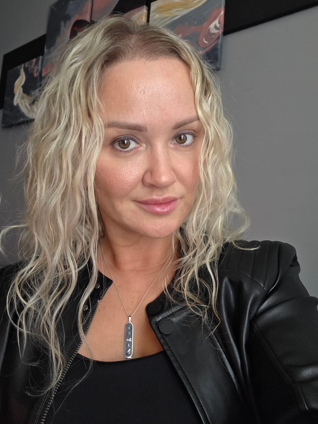 Customer photo review of Collier Personnalisé Hiéroglyphes Égyptiens