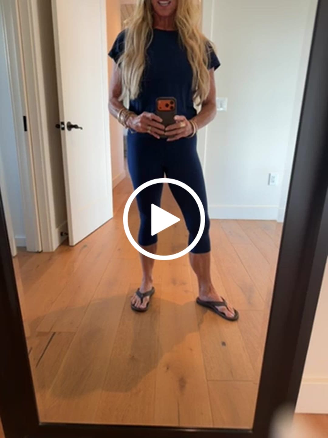 Customer video review of PureFlex Organic Cotton Capri Leggings