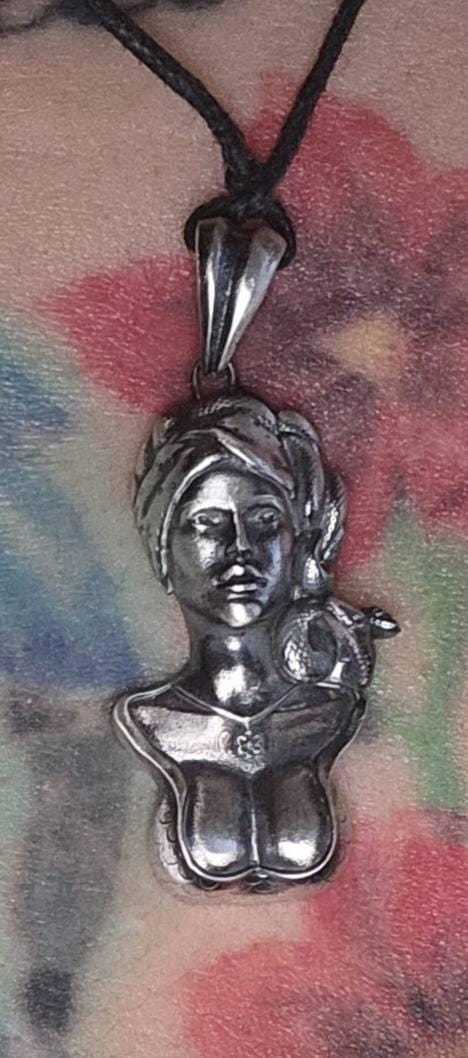 Customer photo review of Headscarf Medusa Pendant