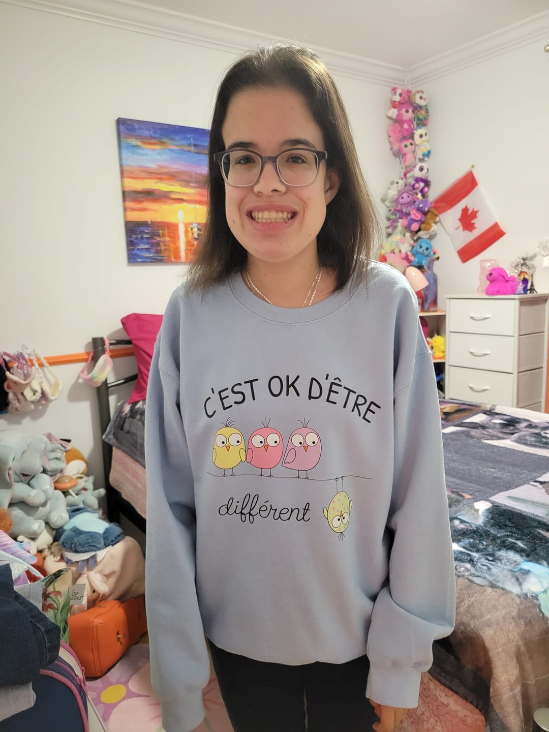 Customer photo review of Crewneck C'est ok d'être différent