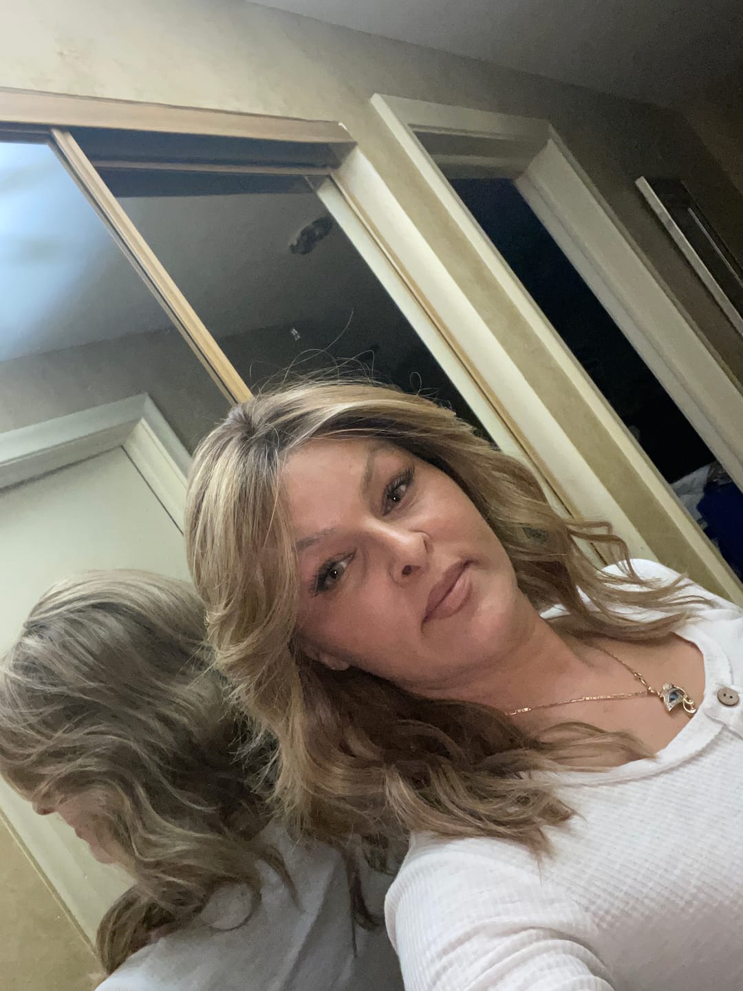 Customer photo review of FREQUENT FLYER - Butternut Blonde