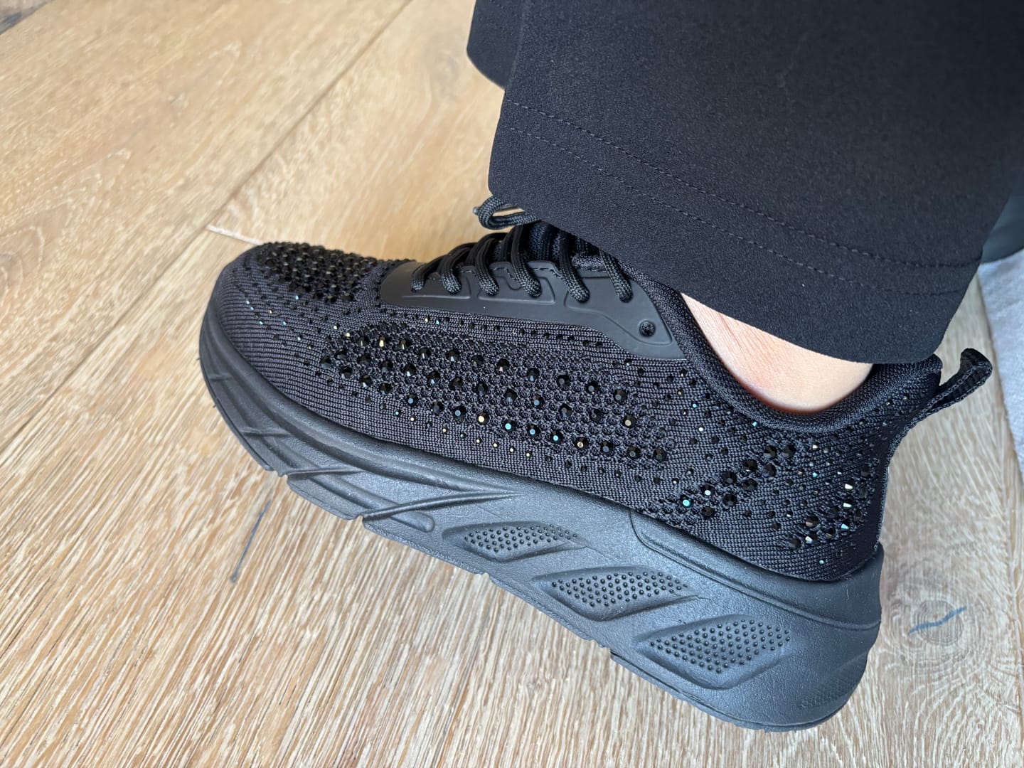 Customer photo review of Circe - Nero strass