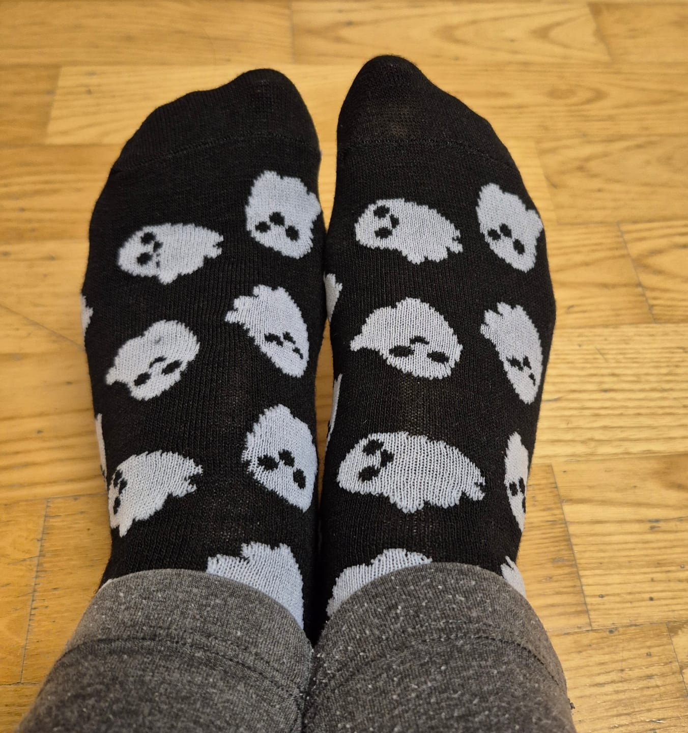 Customer photo review of Halloween Socken mit spukigem Geistermotiv