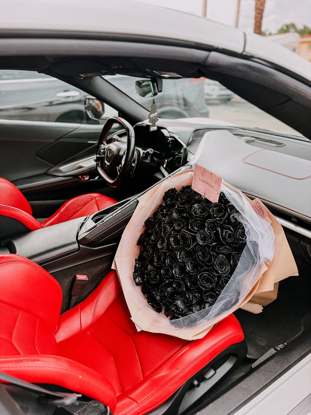 Customer photo review of Black Rose Bouquet