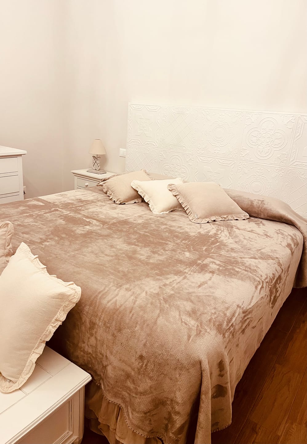 Customer photo review of Coperta Matrimoniale Alaska in Ecopelliccia Coral e Sherpa 250x260 cm Plaid Invernale Doppio Strato 460 gr/m² Extra Morbida Calda e Soffice 5/5 Punti Calore