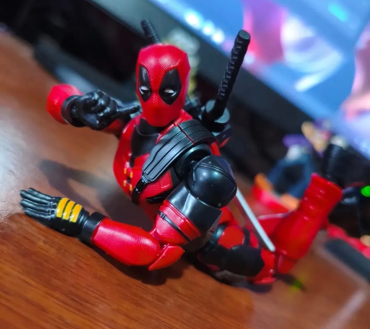 Customer photo review of Deadpool - Marvel Deadpool & Wolverine - Champion Class 04 - Model Kit - BLOKEES