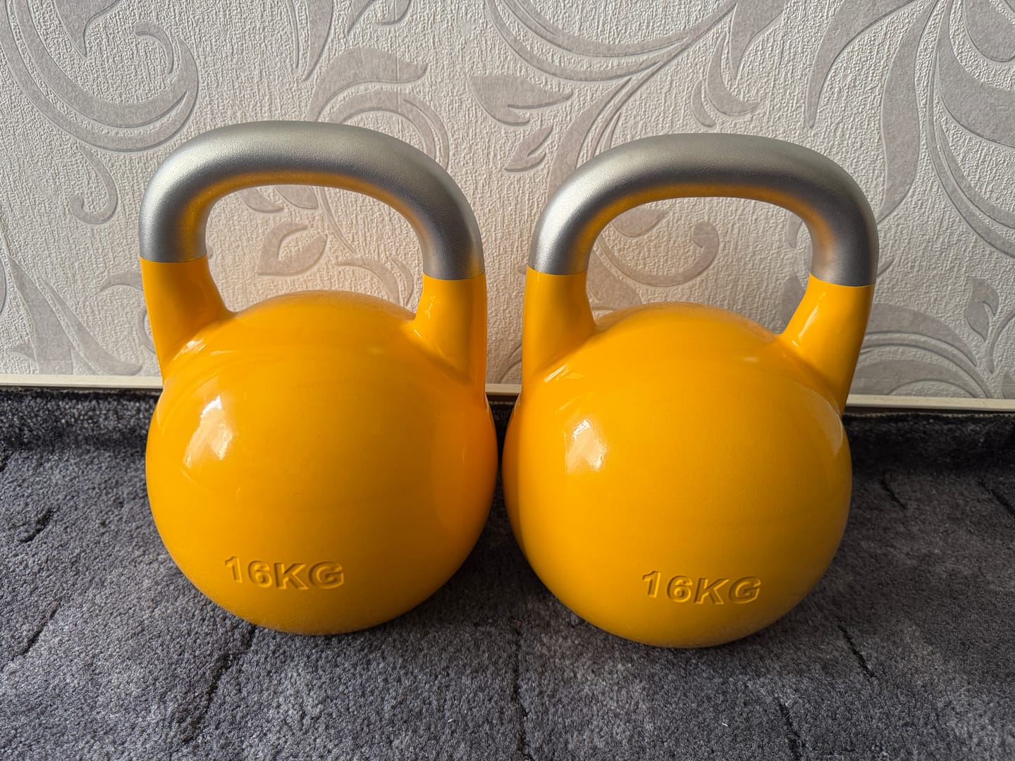 Customer photo review of Stainless Steel Competition Kettlebells - 4-36KG