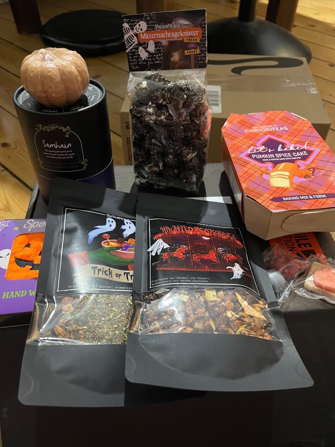 Customer photo review of Witchy Box Oktober (Monatlich wechselnd & limtiert)