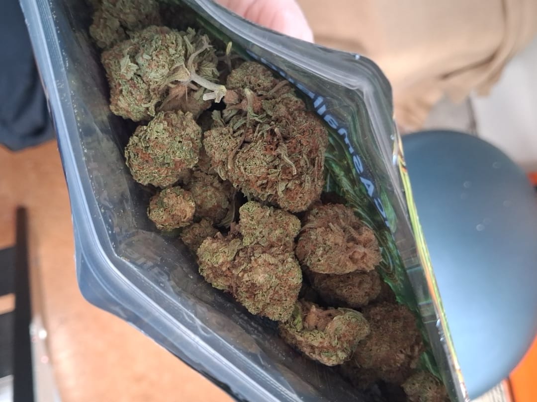 Customer photo review of Cheap THCA Smalls Ounce
