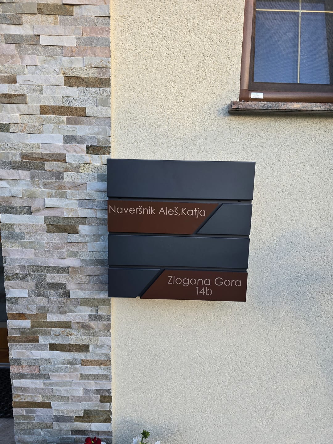 Customer photo review of LUX color design