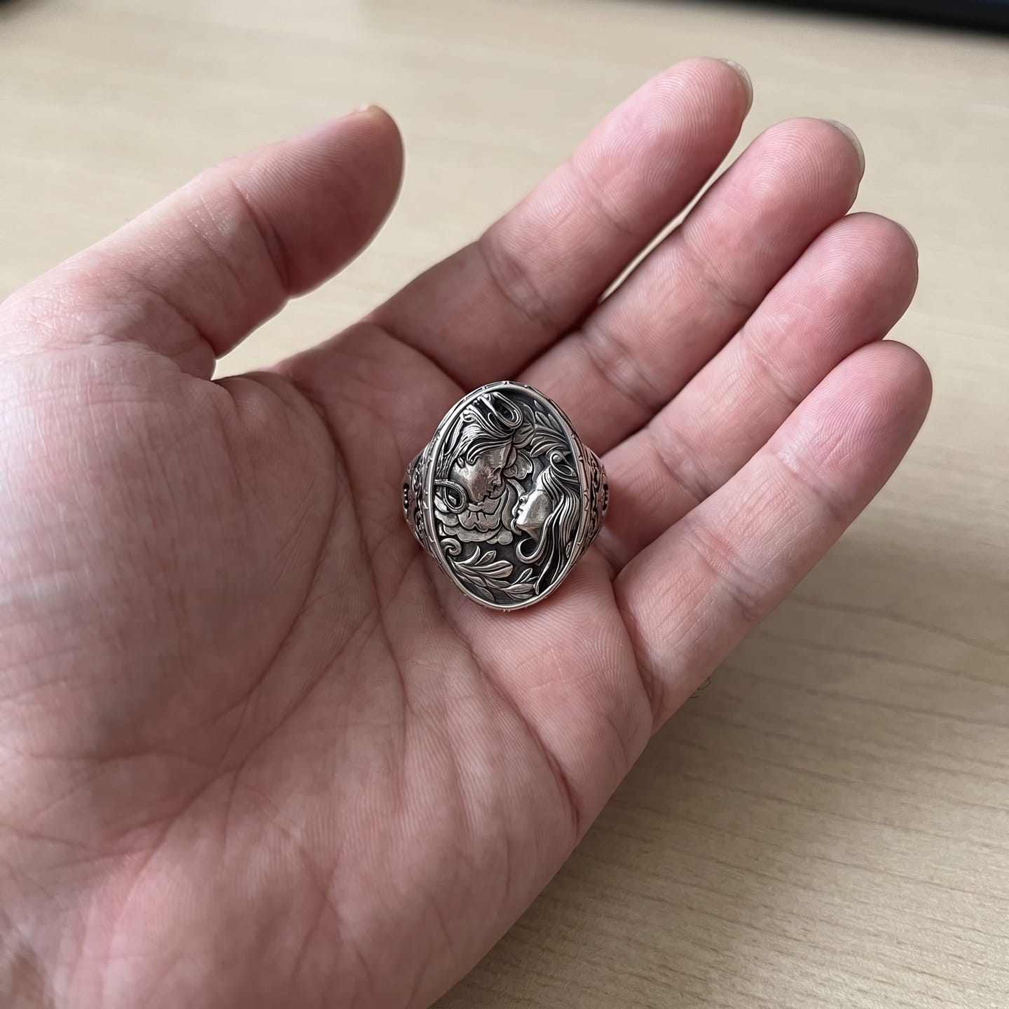Customer photo review of Facing Lovers Ring
