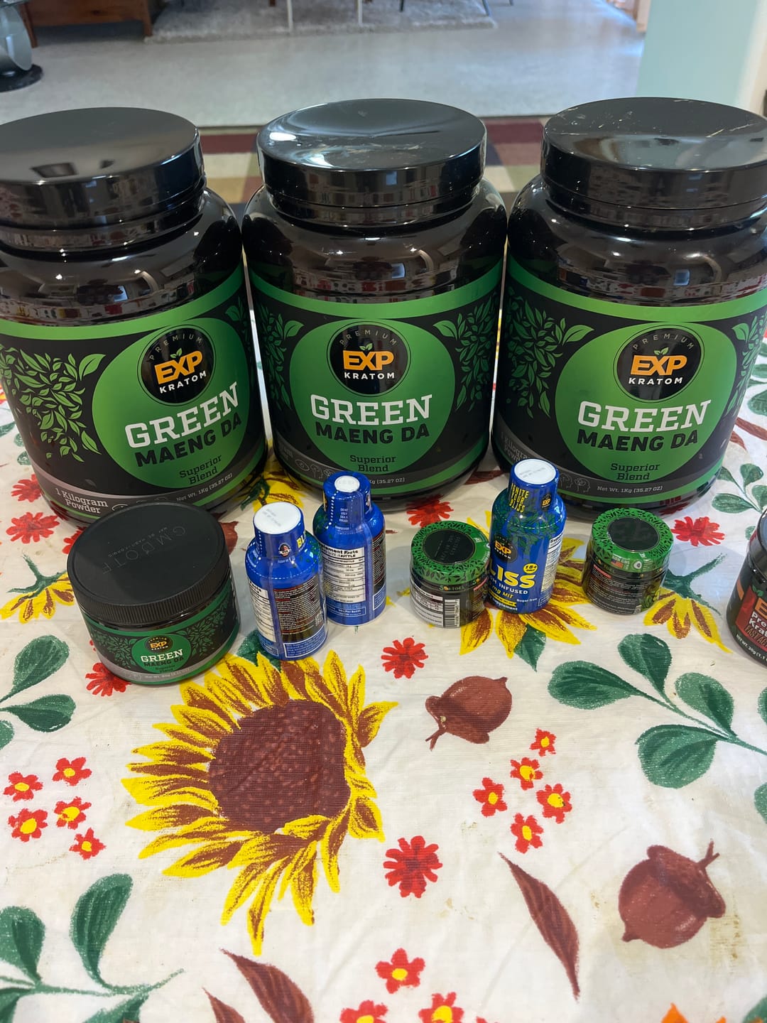 Customer photo review of EXP Premium Green Maeng Da Blend Kratom Powder - Lab Tested
