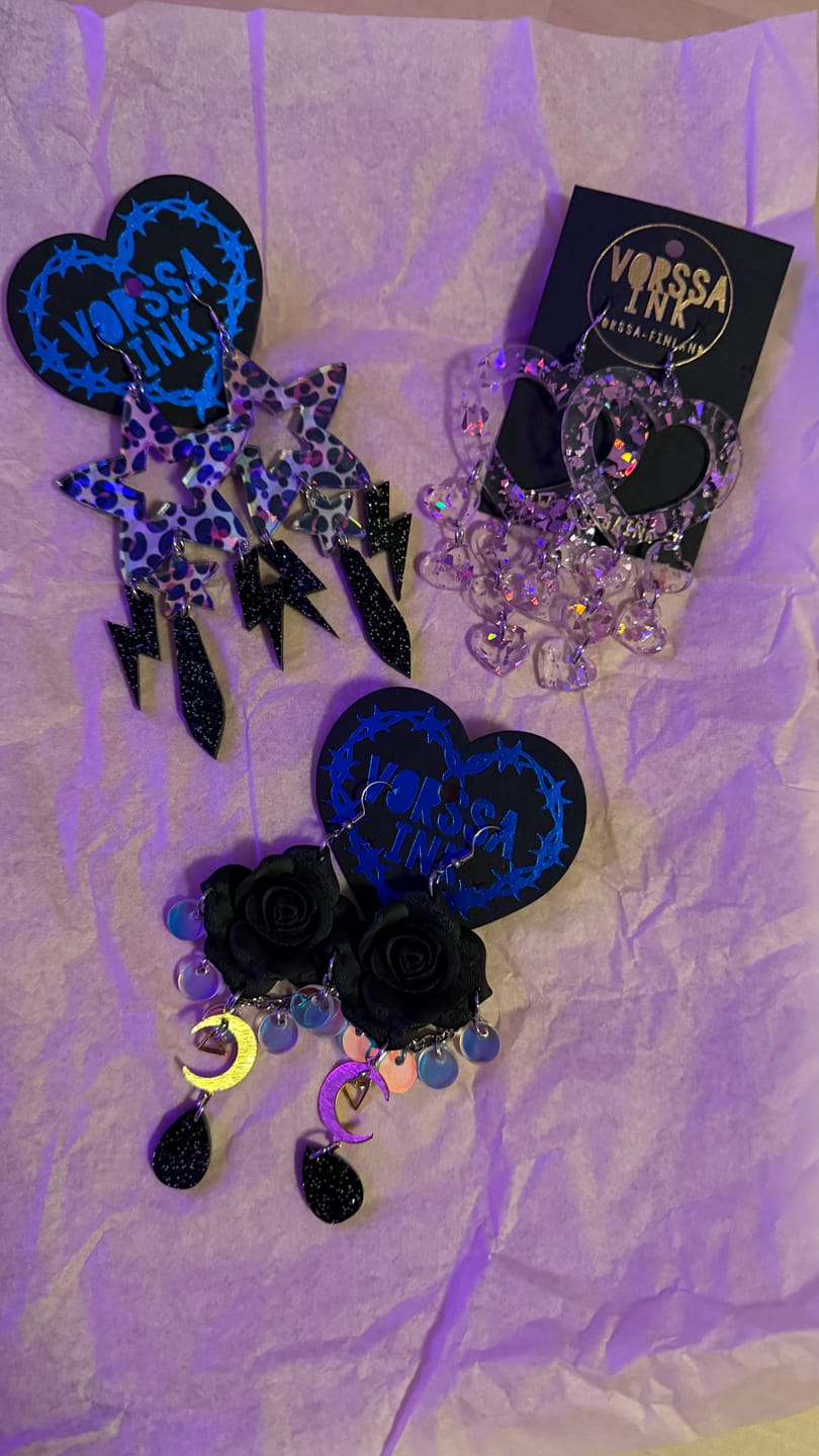 Customer photo review of Meow Tähti