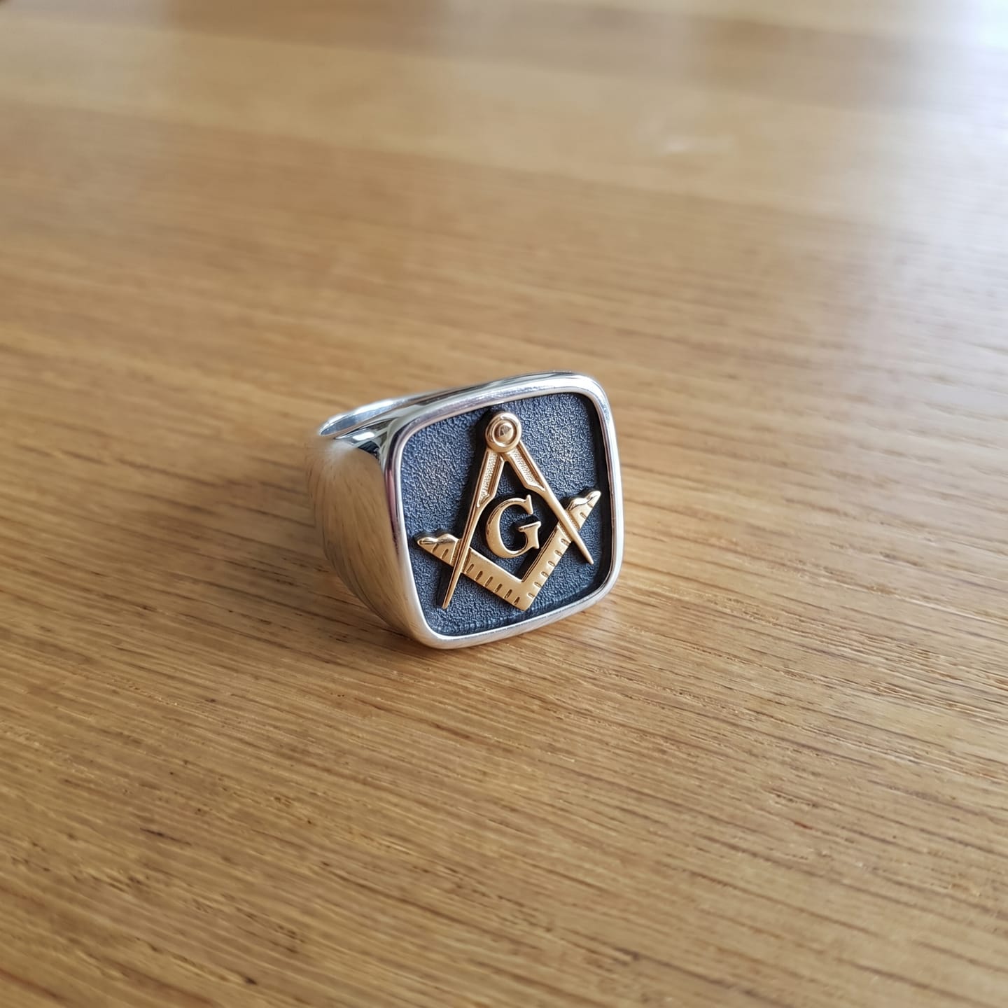 Customer photo review of Masonic Letter G Signet Ring