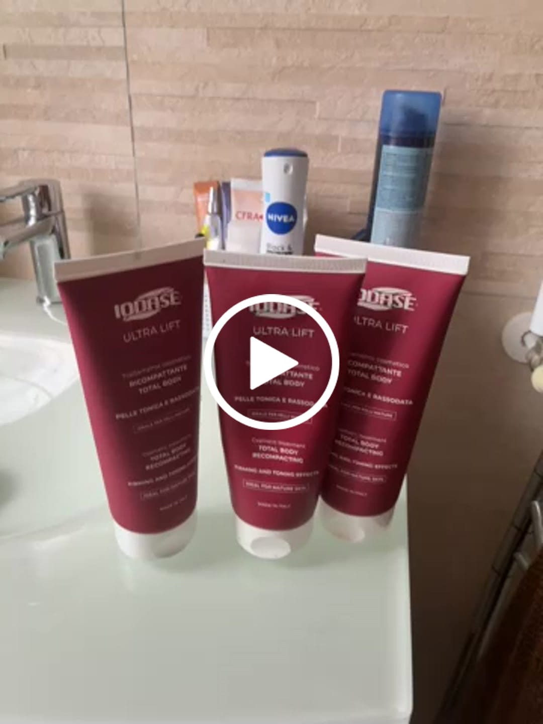 Customer video review of Crema ricompattante corpo